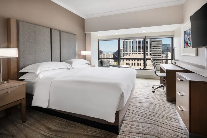 Coast Seattle Downtown Hotel by APA