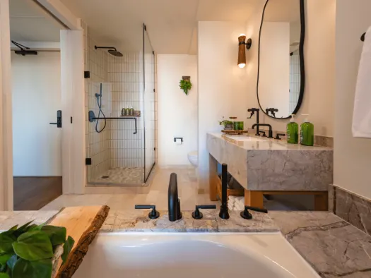 Ensuite
