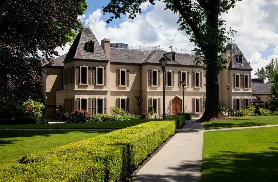 Chateau Ste. Michelle Entrance