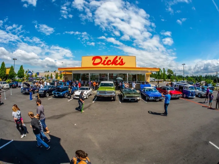 Dick’s Drive-In Restaurants, Inc.