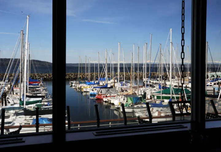 Anthony’s HomePort – Des Moines Marina