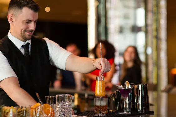 Elliott Bar 2
