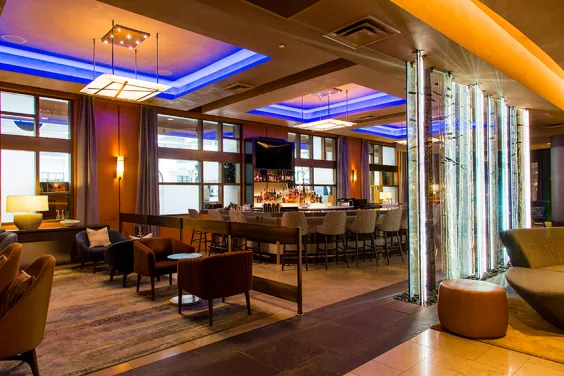 Elliott Bar 1