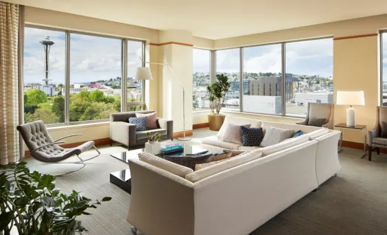Denny Suite