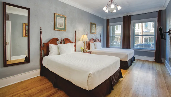 MarQueen Hotel
