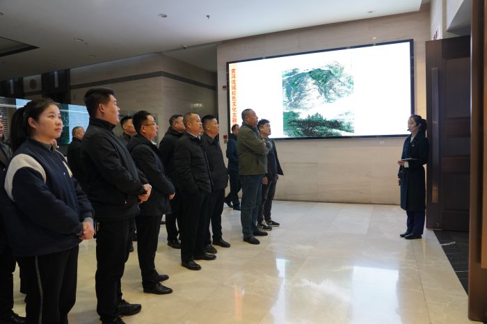 东营职业华亿国际文化传媒最新版下载组